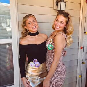 Meet your Posher, Isabella